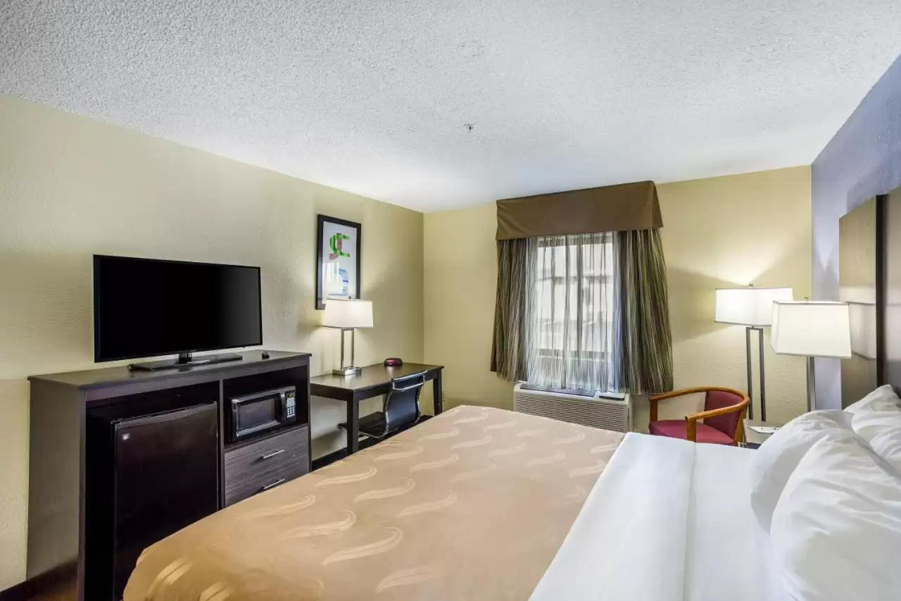 Quality Inn Τσάρλεστον Εξωτερικό φωτογραφία